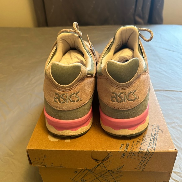 ASICS Gel-Lyte V Spring in Japan Pink - Picture 4 of 6